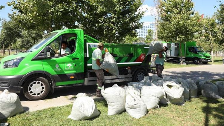 Bayram tatilinde İstanbulun yeşil alanlarından 1200 ton çöp toplandı
