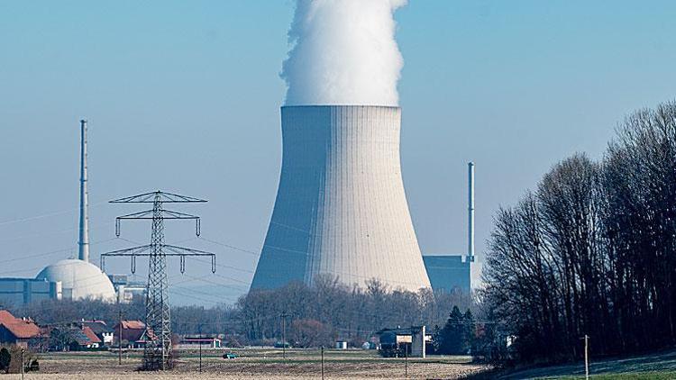 Nükleer santral konusunda kim haklı