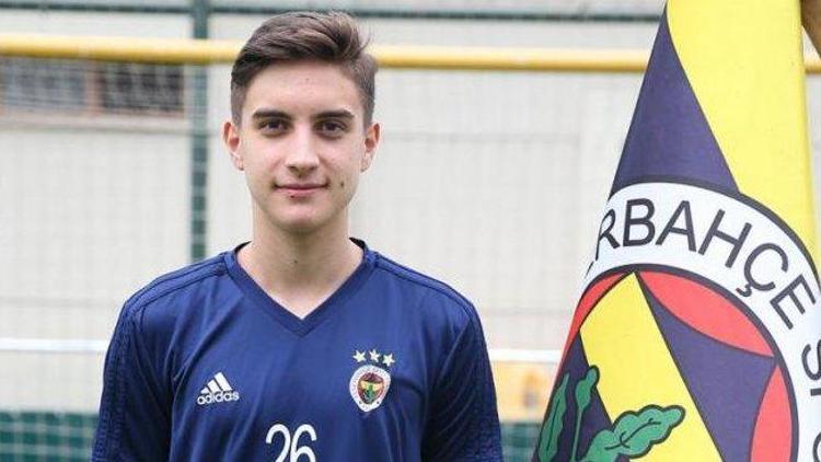 Fenerbahçenin genç stoperi Ahmet Buğra, Zonguldak Kömürspora transfer oldu