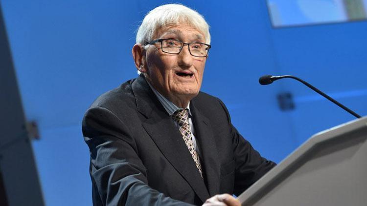 Habermas’a Bilim ve Sanat Liyakat Nişanı