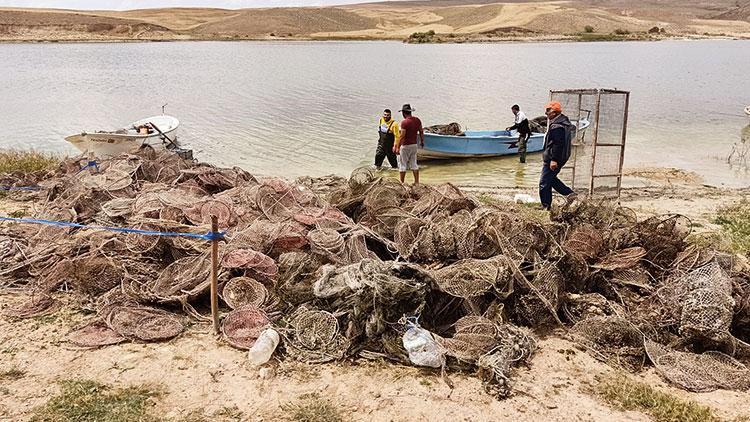 Hirfanlı’dan 10 bin sepet ağ çıkarıldı... Katliam