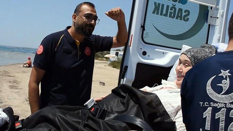 Günün en güzel haberi Deniz kenarı isteği ambulansla yerine getirildi