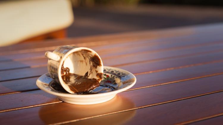 Falda Dondurma Görmek Ne Demek? Kahve Falında Büyük Bir Dondurma Külahı Çıkması Anlamı