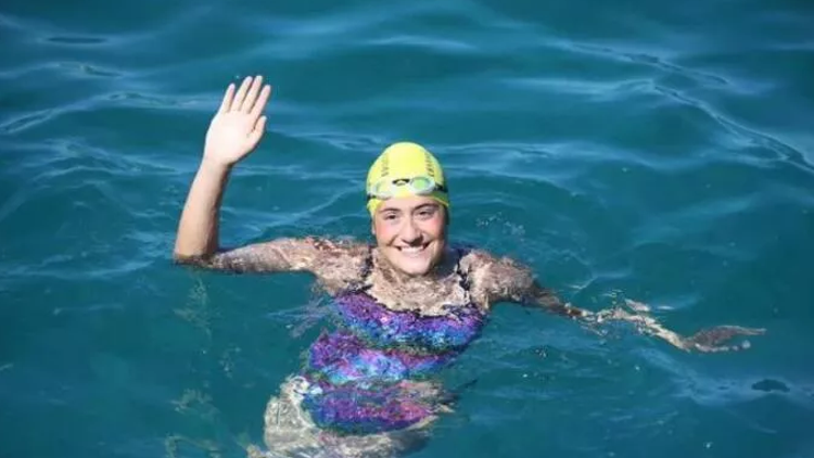 Aysu Türkoğlu kimdir, kaç yaşında, nereli Manş Denizini yüzerek geçen Aysu Türkoğlu’nun biyografisi