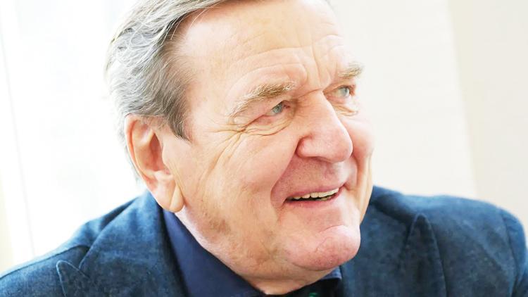 Schröder: Rusya çözüme hazır