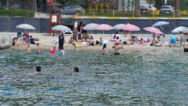 Tuzla Halk Plajı açıldı: Vatandaşlardan yoğun ilgi