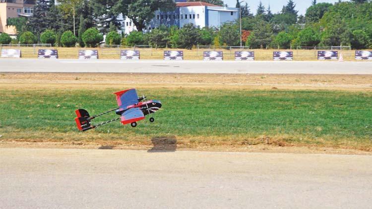 Zafer Havalimanı’nda uluslararası İHA yarışı