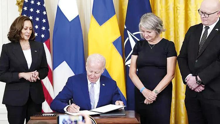 İsveç ve Finlandiya’yı Biden da onayladı