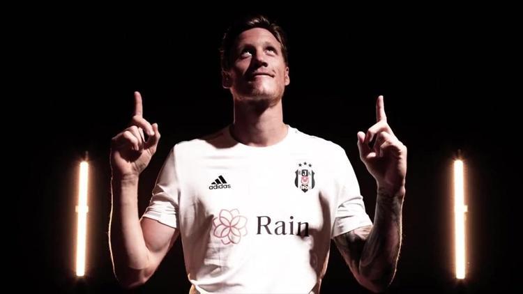 Beşiktaşın Hollandalı golcüsü Wout Weghorst: Taraftarın yeri çok farklı...