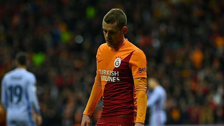 Galatasarayda 3 isim için ayrılık zamanı