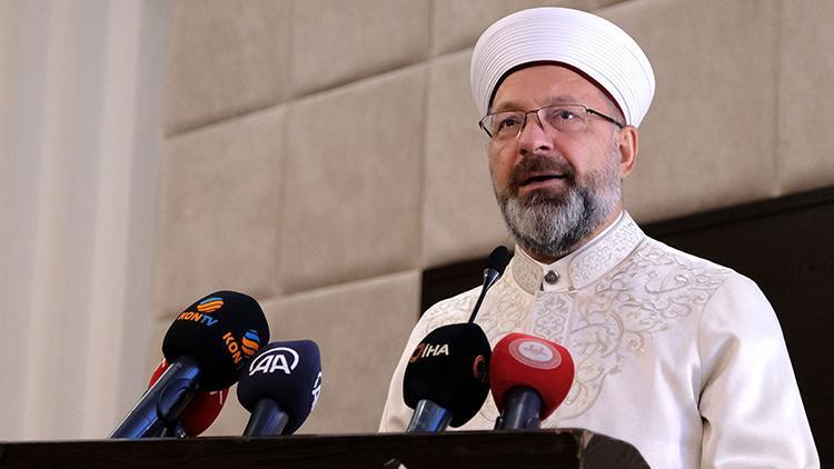 Ali Erbaş: Müslümanlar, imamesi kopan tespih taneleri gibi dağılmış vaziyette