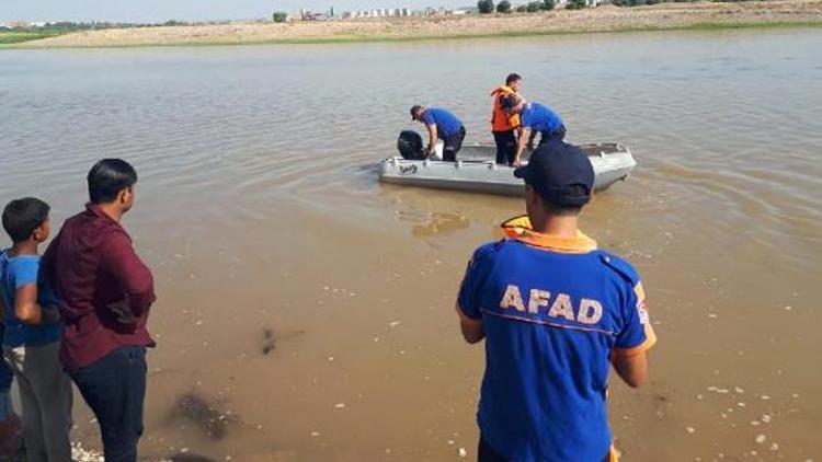 Dicle Nehrine giren 2 çocuktan acı haber