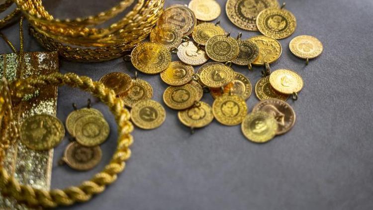 Altın fiyatları bugün (13 Ağustos) ne kadar: ONS altın 1800 dolar seviyesinde... İşte gram altın ve çeyrek altında son durum