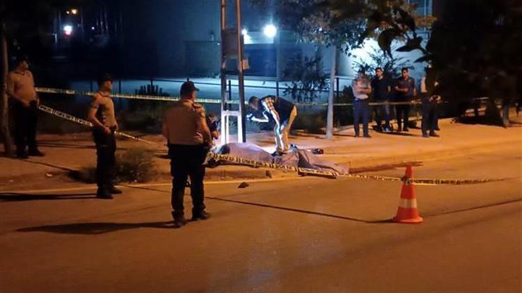 Adanada motosiklet kazası: 2 ölü