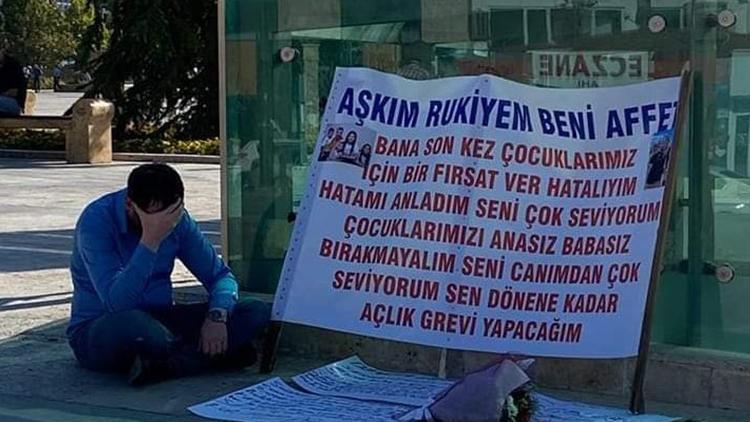 Kırşehirde kendisini terk eden eşine kent meydanında pankartlı özür