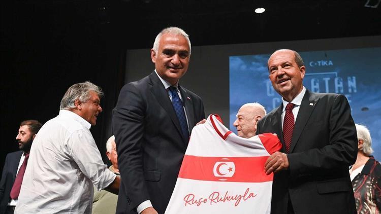 Kültür ve Turizm Bakanı Ersoy, KKTC’de Gol Atan Cepheye” belgeselinin galasına katıldı