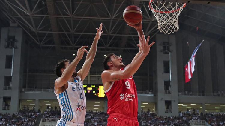 A Milli Erkek Basketbol Takımı, Yunanistana mağlup oldu