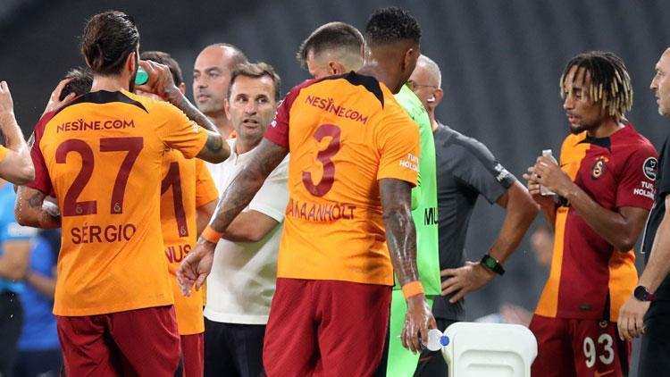 Galatasarayın futbolcusu Patrick van Aanholta ırkçı yorum Tepki gösterdi...