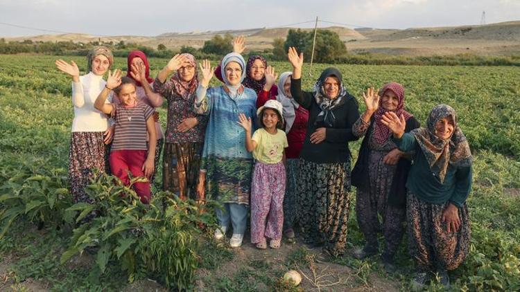 Emine Erdoğan: Ata tohumunun üreticiye daha cazip hale getirilmesi için gayret edeceğiz