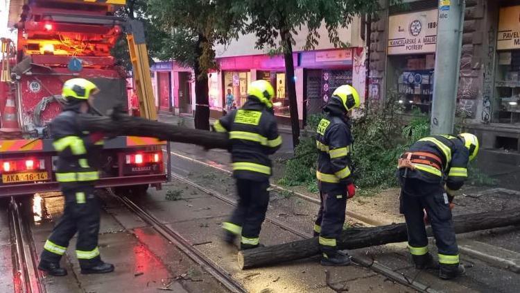 Çekya’yı şiddetli yağış ve fırtına vurdu: 1 ölü