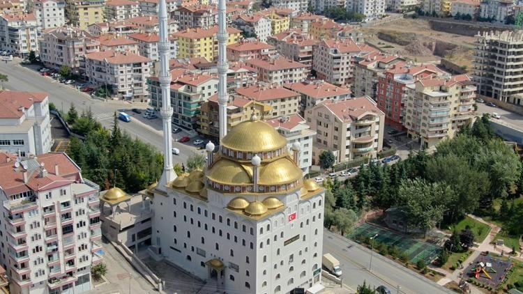 O cami inşaaatı nihayet tamamlandı