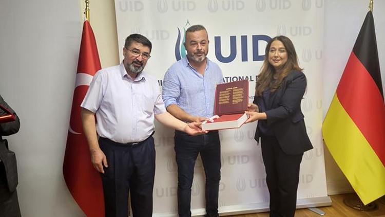 UID’den Hüseyin Ersoy’a ödül