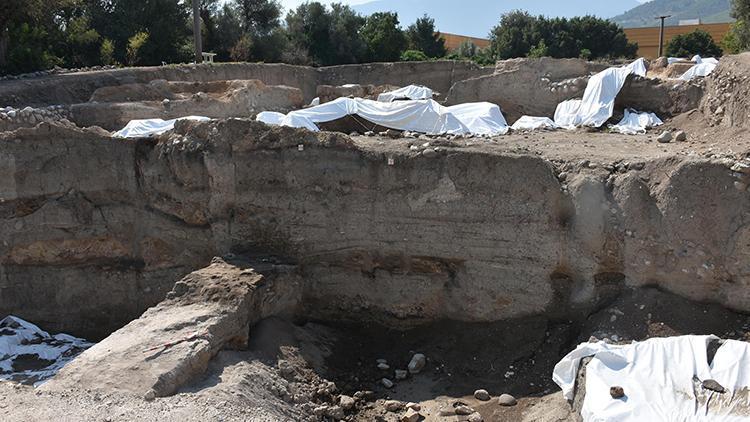 8 bin 850 yıllık Ulucak Höyüğü, Egenin en eski tekstil üretim merkeziymiş