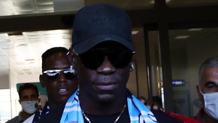 Son Dakika: Adana Demirspor, Mario Balotellinin ayrılığını açıkladı