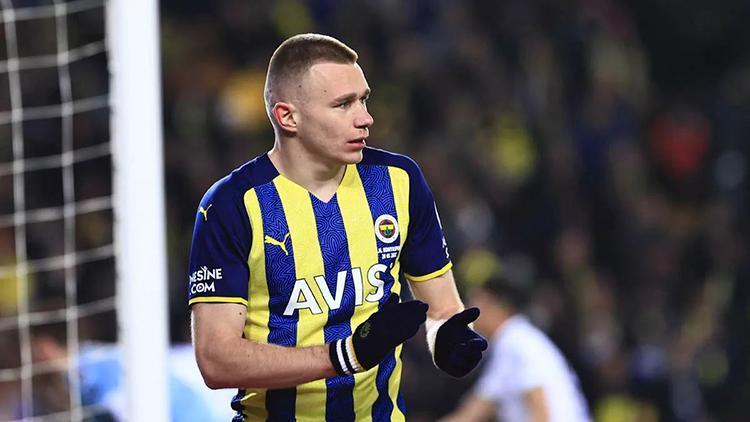 Attila Szalai Rusyayı reddetti, Fenerbahçede kaldı