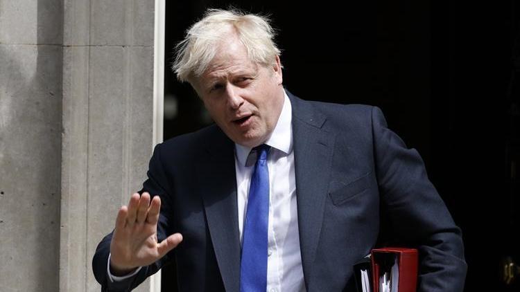 Boris Johnson’dan, yeni Başbakan Truss’a tebrik mesajı