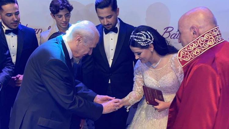 MHP Genel Başkanı Devlet Bahçeli nikah şahidi oldu