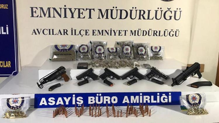 Avcılarda balkondan uyuşturucu satışı yaptığı iddia edilen şüpheli yakalandı