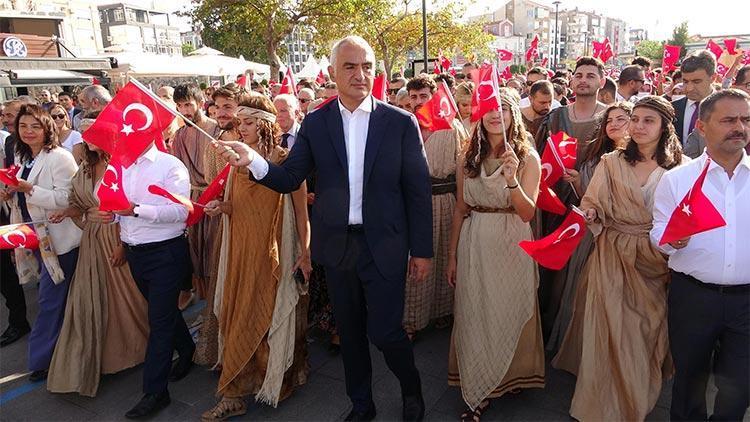 Bakan Ersoy Troya Kültür Yolu Festivali açılışına katıldı