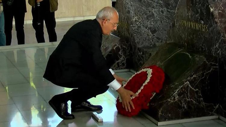 Kılıçdaroğlundan Menderes ve Özalın mezarlarına ziyaret