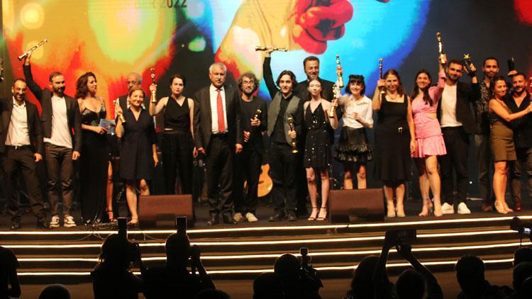 29’uncu Altın Koza Film Festivali’nde ödüller sahiplerini buldu