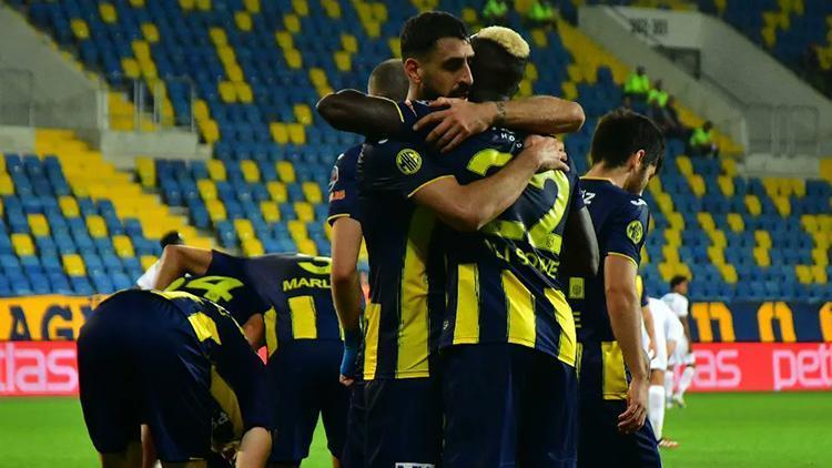 Sivassporu yenen Ankaragücü ilk galibiyetini aldı