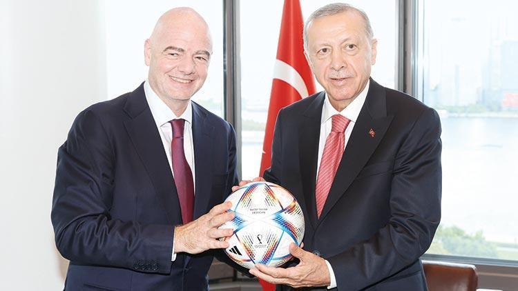 FIFA’dan Dünya Kupası topu hediye