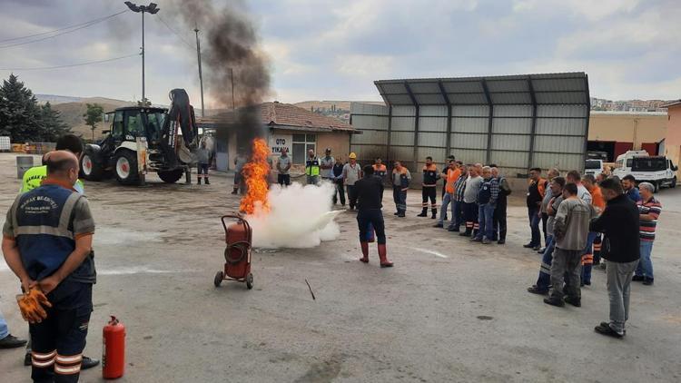 Mamak’ta kapsamlı yangın tatbikatı