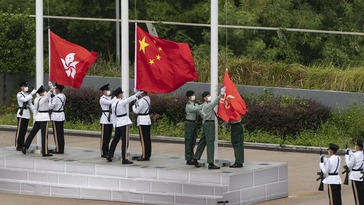 Çinde askeri darbe yapıldığı iddia edildi, sosyal medya yıkıldı