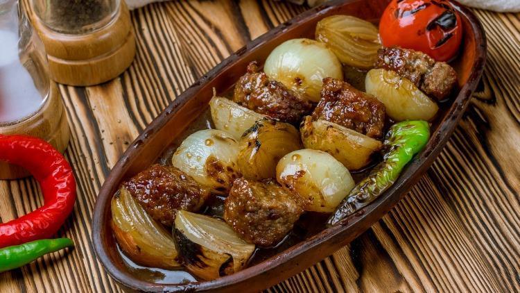 MasterChef soğan kebabı tarifi ve yapımı: Soğan kebabı nasıl yapılır, nerenin yemeği?