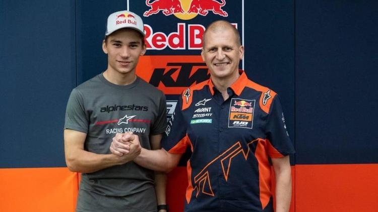 Deniz Öncü Moto3te Red Bull KTM Ajo takımında yarışacak