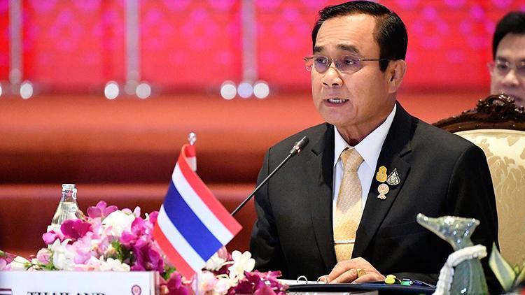 Tayland Başbakanı Prayuth Chan-o-cha görevine geri döndü