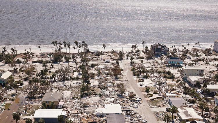 Florida ağır yaralı Ian yıktı geçti: 19 ölü