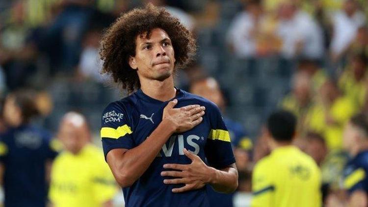 Fenerbahçe’de AEK Larnaca hazırlıkları tamamlandı Willian Arao gelişmesi...