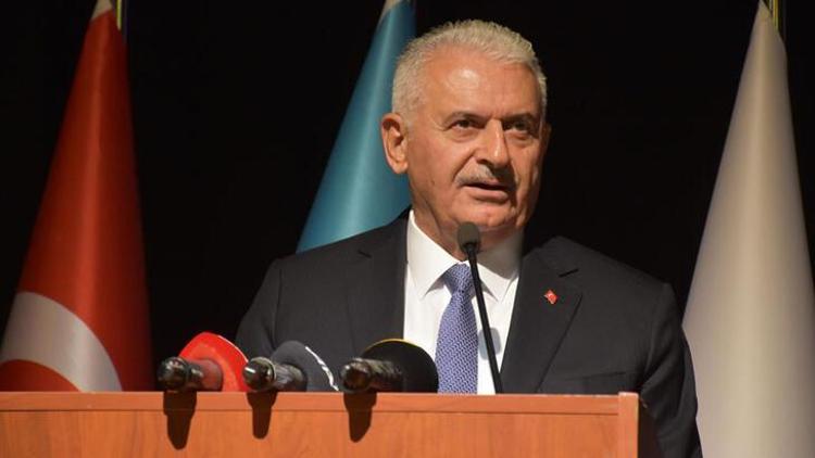 Binali Yıldırım Trabzon’da anaokulu açılışına katıldı