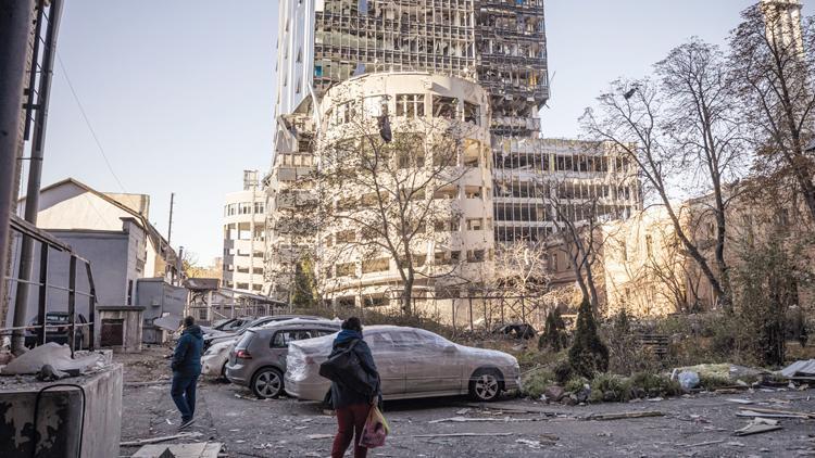 Rusya vurmaya devam etti Ukrayna’nın altyapısını çökertme planı