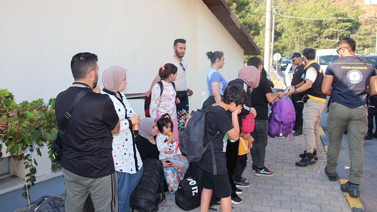 Tesislerinde kaçak göçmenler yakalanmıştı 8 işletmeciye gözaltı