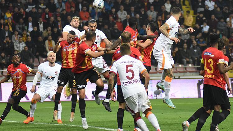 Kayserispor 2-1 Galatasaray (Maçın özeti)