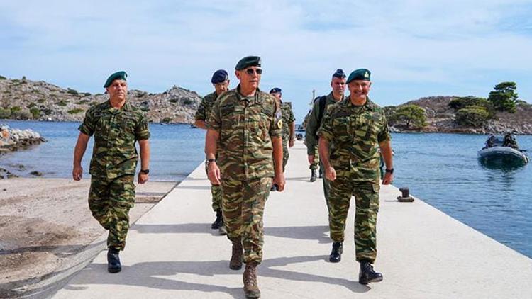 Yunanistan Genelkurmay Başkanınından Sakız Adası provokasyonu