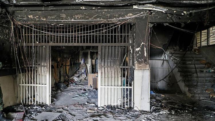 Tahran’daki hapishane yangınında can kaybı 8’e yükseldi